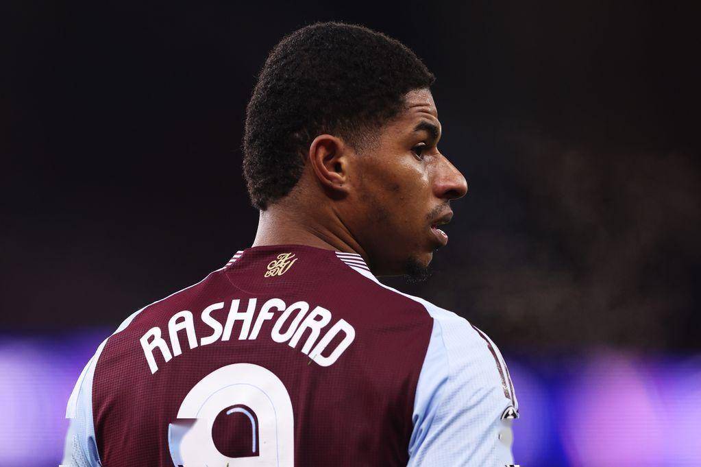 包含赛地聚焦——法国杯转会期热度飙升，阿斯顿维拉回应争议，震撼外界，年轻球员得到机会的词条-爱游戏