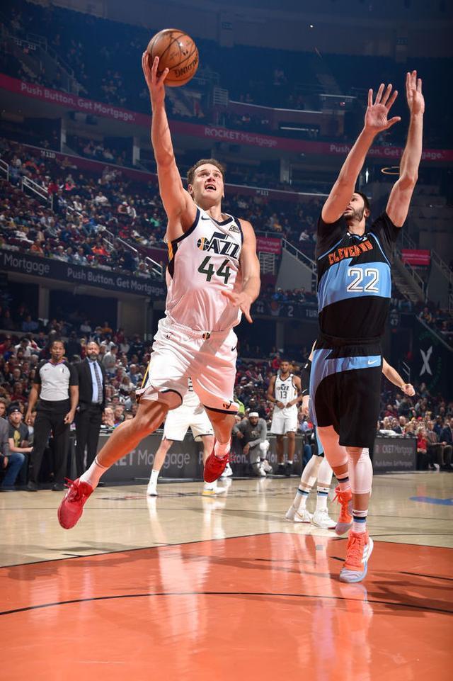 荷甲赛程吃紧，犹他爵士今夜内部沟通，目标明确，细节决定成败(荷甲最新赛程)-爱游戏官网